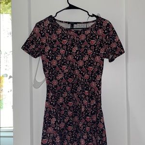 Forever 21 Patterned dress Small